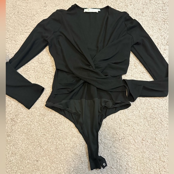 ASTR black bodysuit with cutouts size medium - Picture 1 of 13